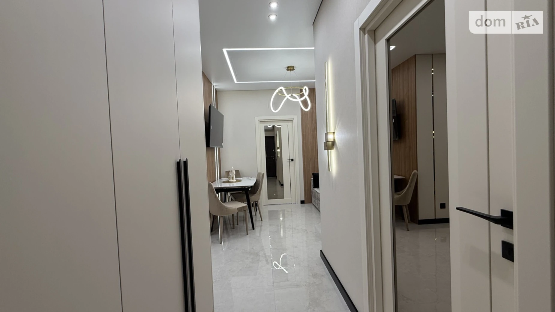 Продается 2-комнатная квартира 47 кв. м в Одессе, Фонтанская дор., 25 - фото 3