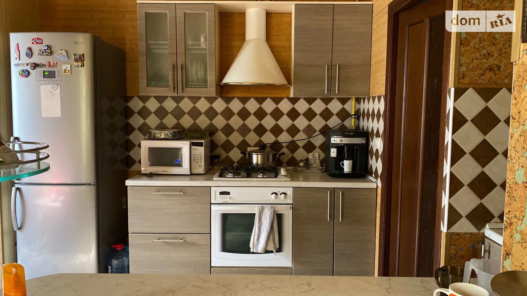 Продается дом на 2 этажа 77 кв. м с камином, цена: 150000 $ - фото 3