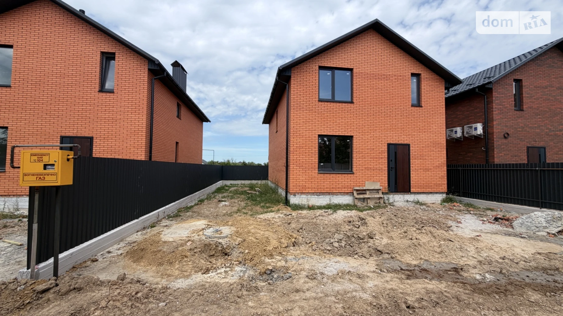 Продается дом на 2 этажа 108 кв. м с мансардой, цена: 105000 $ - фото 2