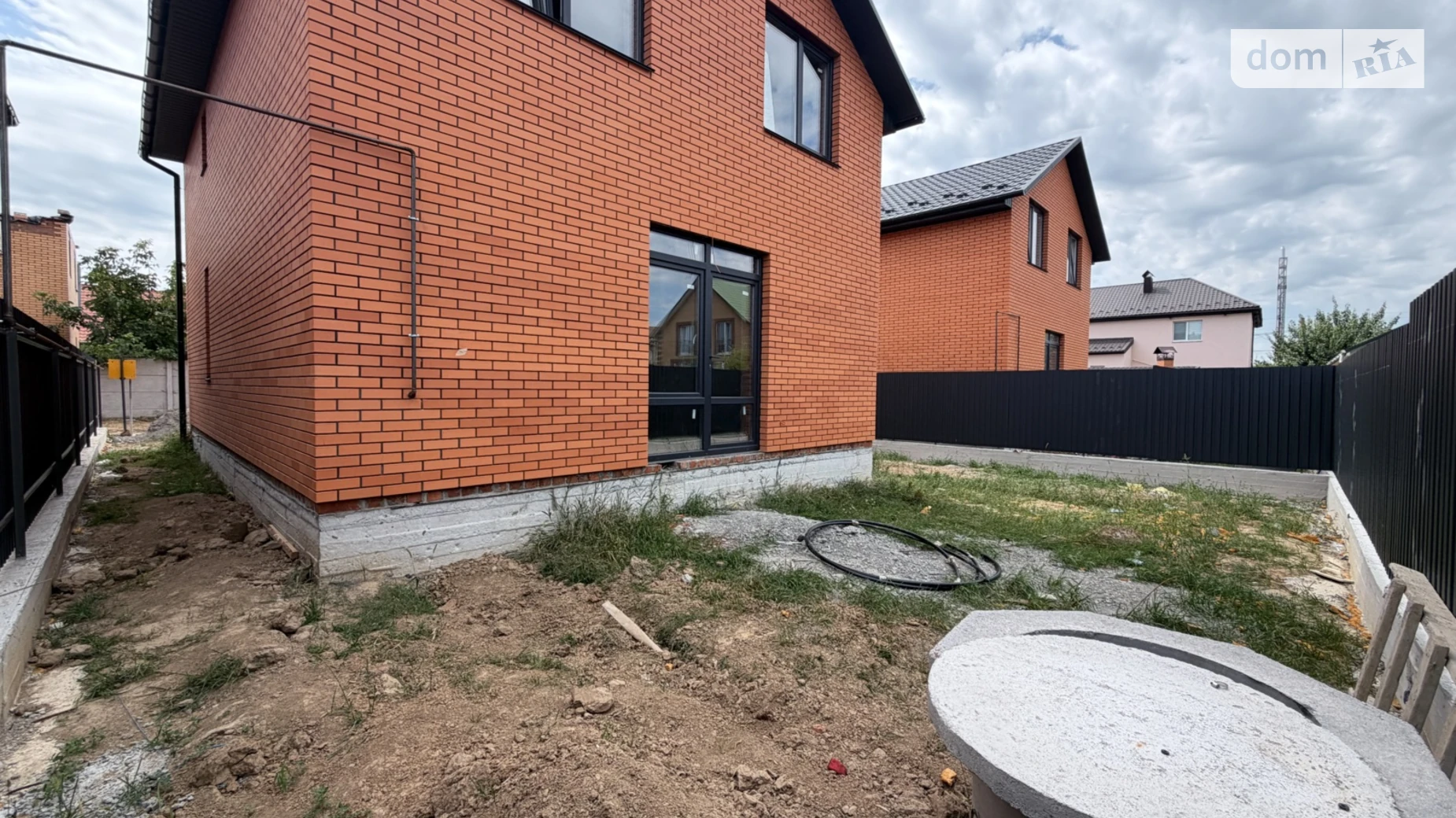 Продается дом на 2 этажа 108 кв. м с мансардой, цена: 105000 $ - фото 4