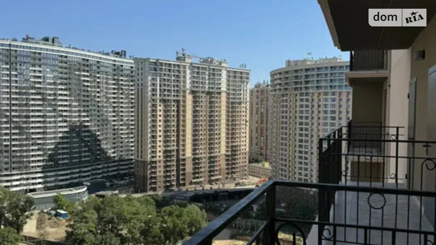 Продається 1-кімнатна квартира 42.1 кв. м у Одесі, вул. Генуезька, 1Ж - фото 2