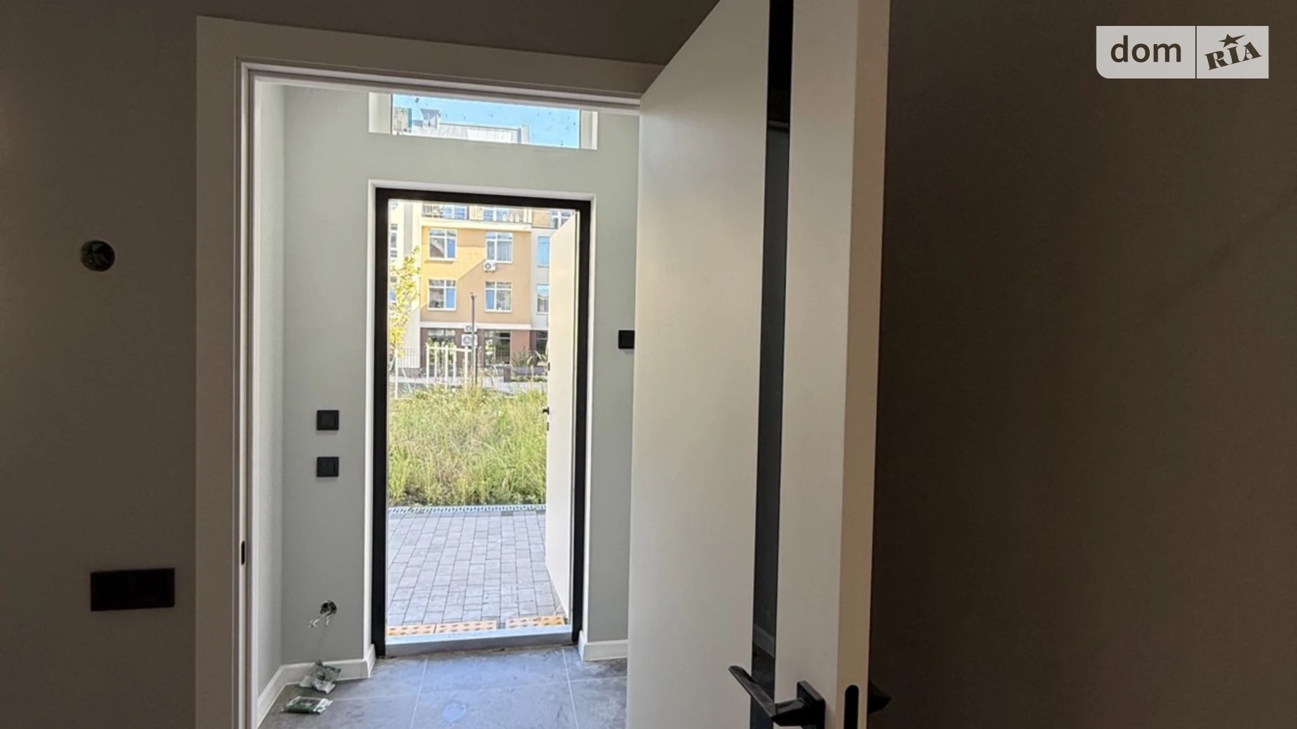 Сдается в аренду офис 75 кв. м в бизнес-центре, цена: 45000 грн - фото 2
