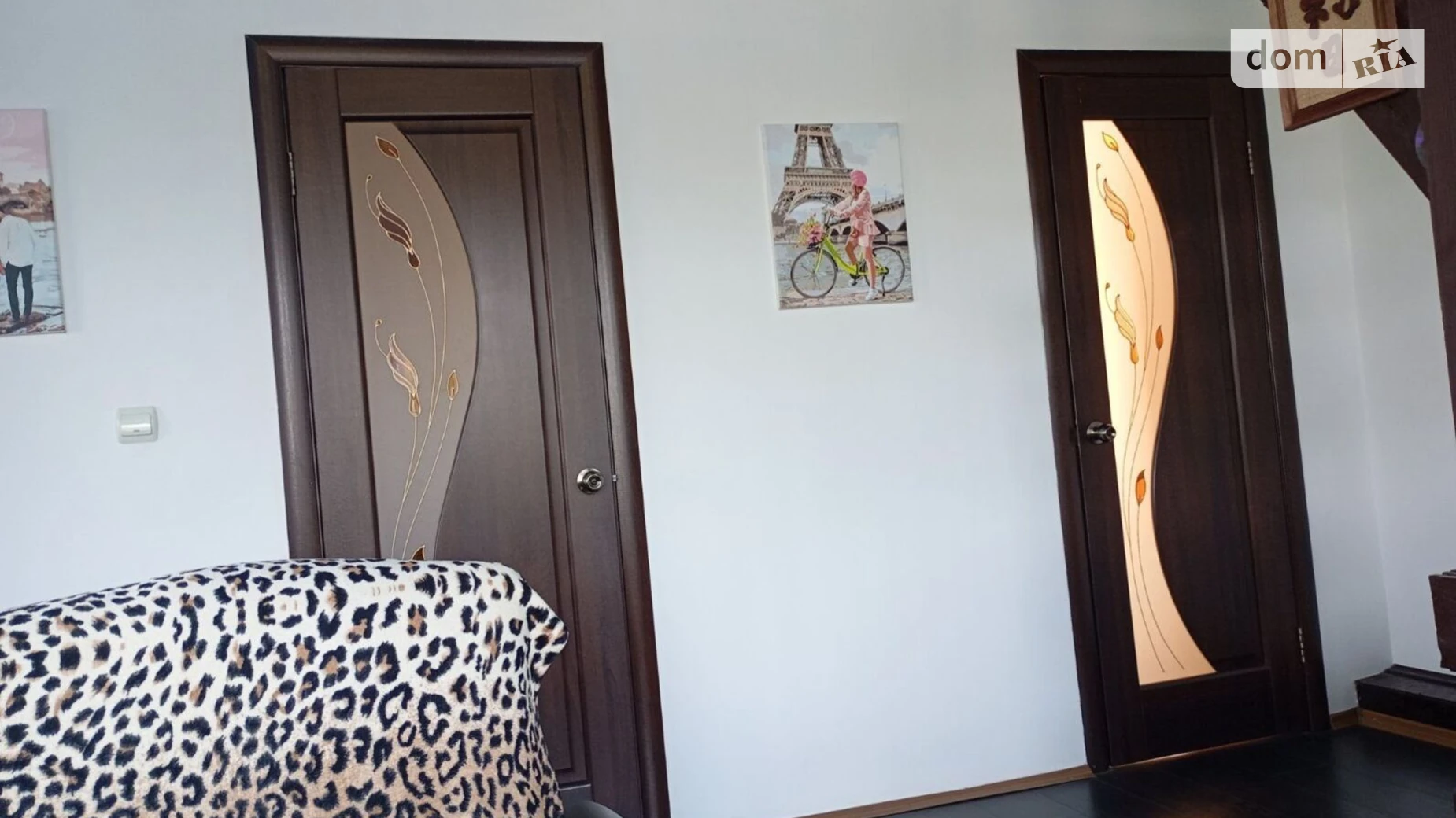 Продается дом на 2 этажа 250 кв. м с гаражом, цена: 120000 $ - фото 2