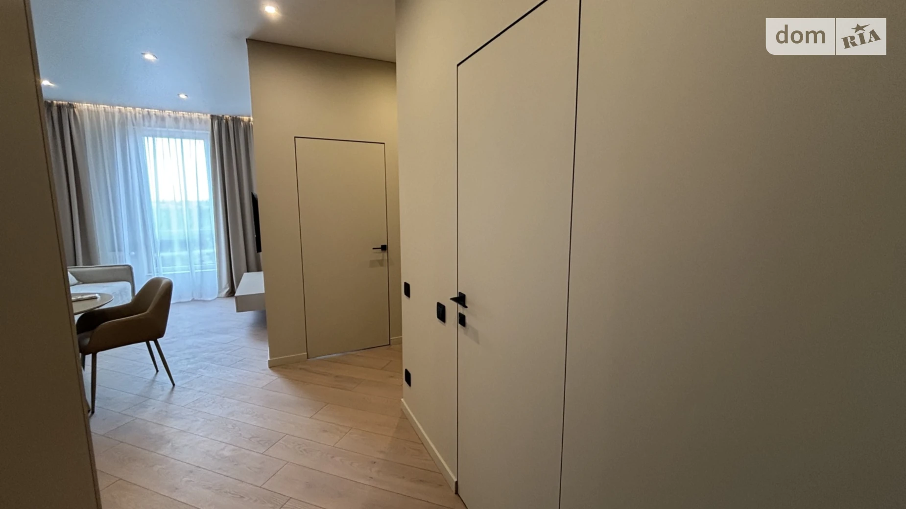 Продается 2-комнатная квартира 52 кв. м в Минае, ул. Августина Волошина, 18 - фото 3