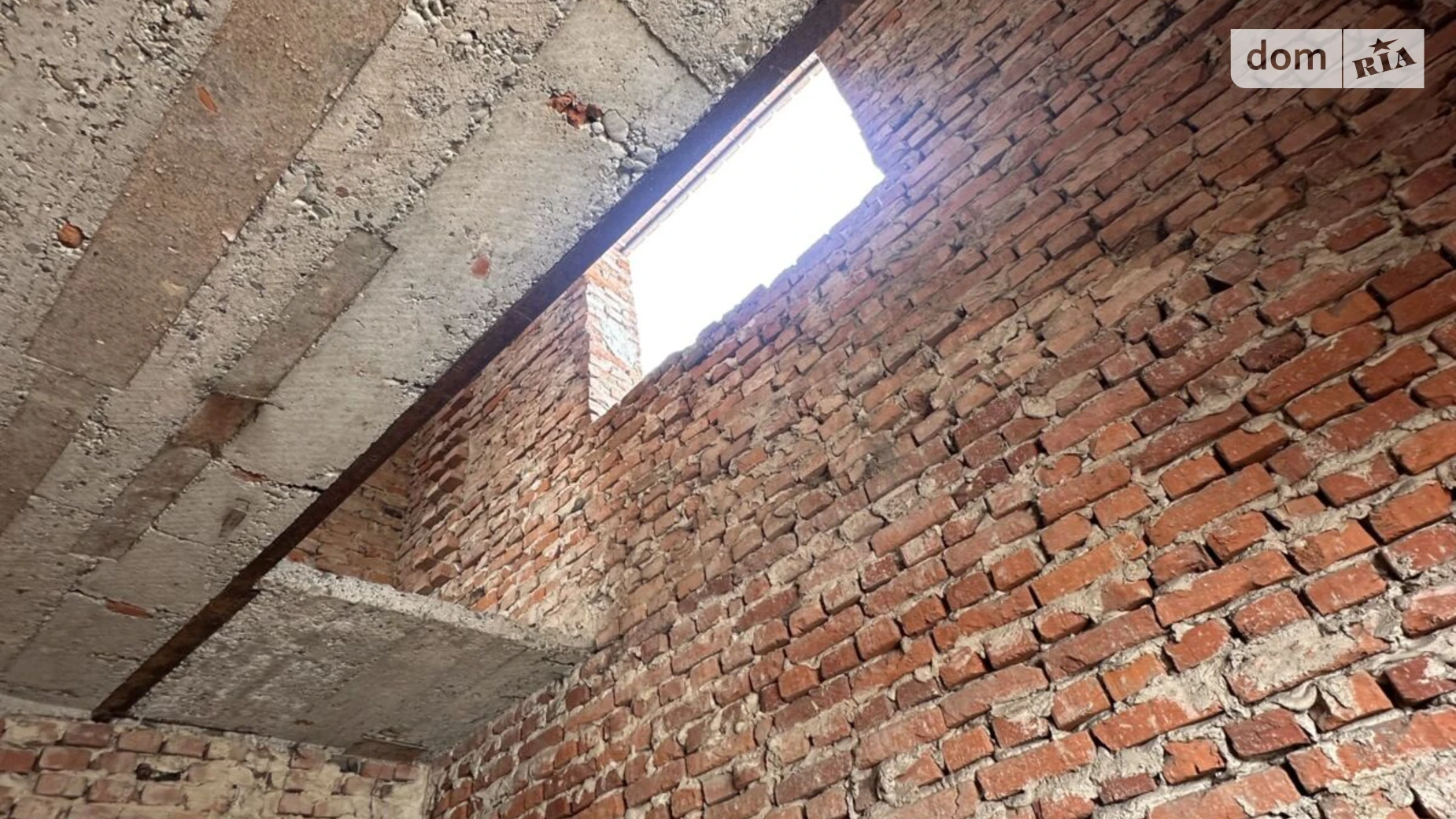 Продается дом на 2 этажа 145 кв. м с гаражом, цена: 17300 $ - фото 5