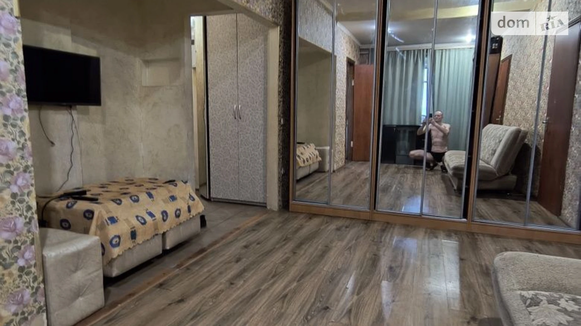 Продається 3-кімнатна квартира 43 кв. м у Глухові - фото 2