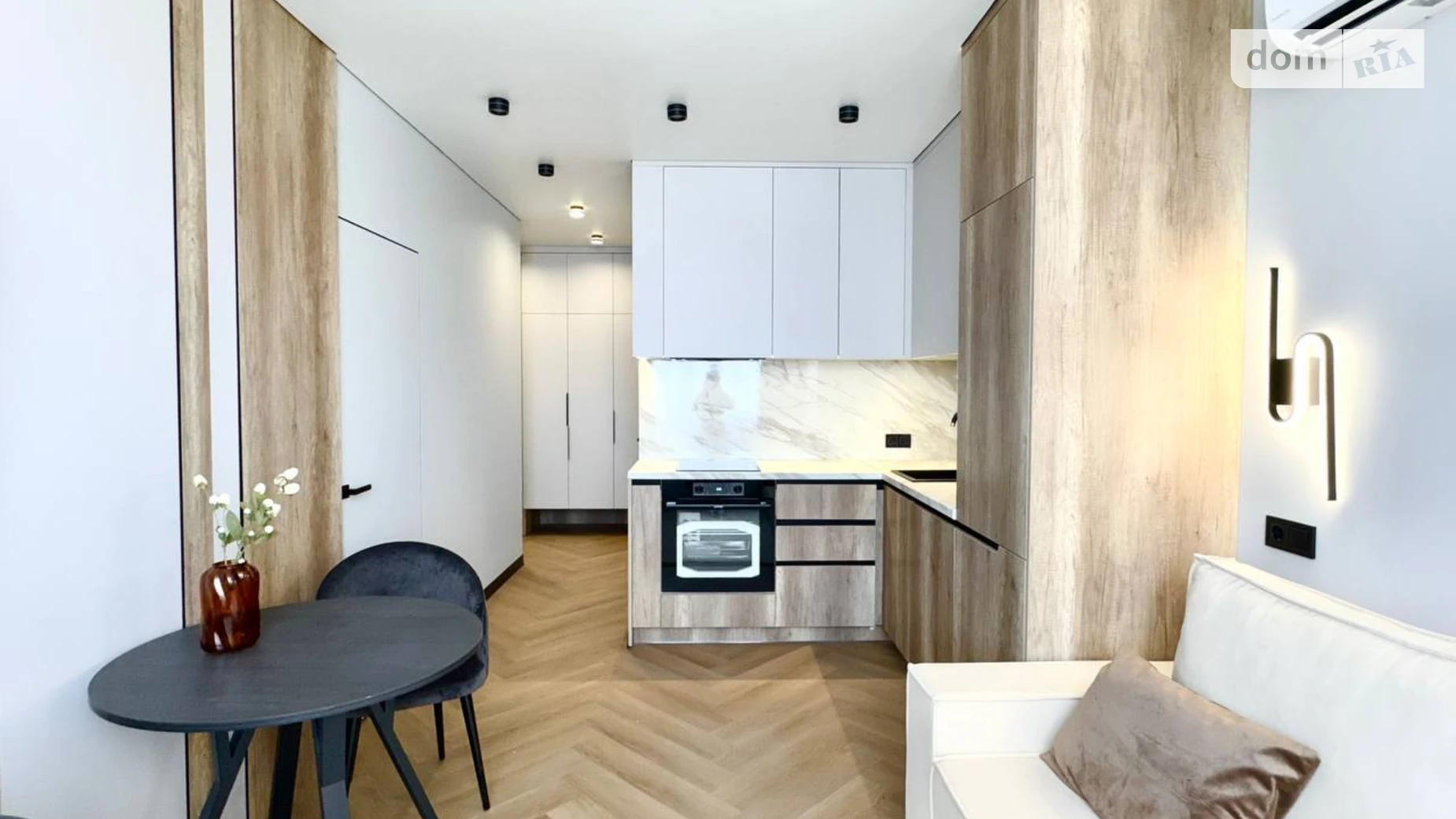 Продается 1-комнатная квартира 41 кв. м в Киеве, ул. Александра Олеся, 17А - фото 4