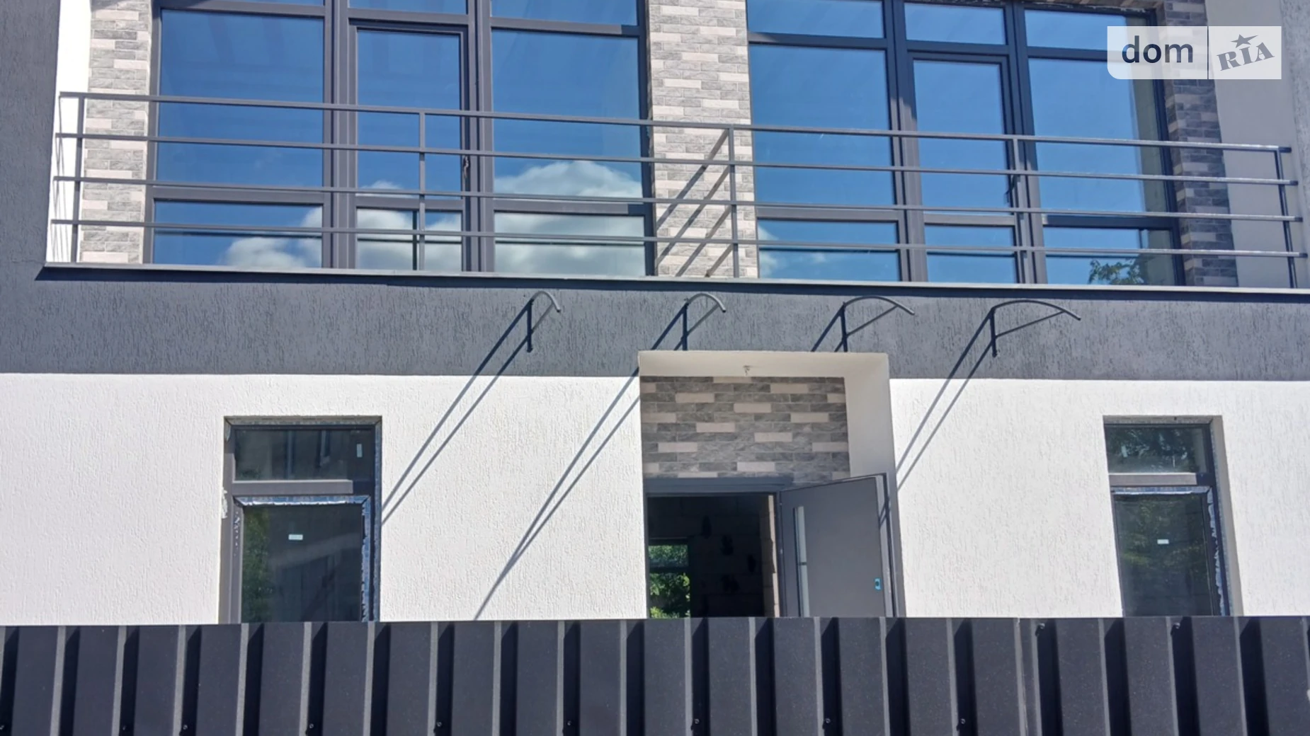 Продается дом на 2 этажа 180 кв. м с балконом, цена: 173500 $ - фото 3