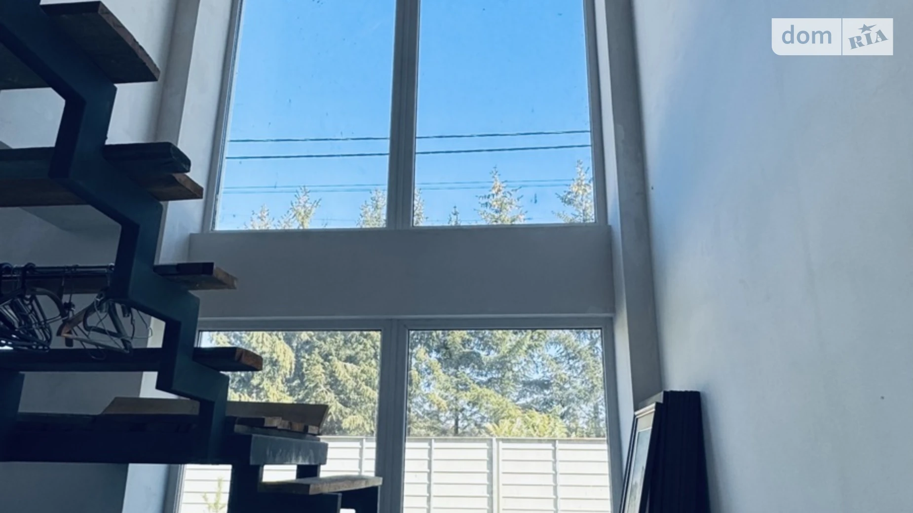Продается дом на 3 этажа 130 кв. м с террасой, цена: 178000 $ - фото 2