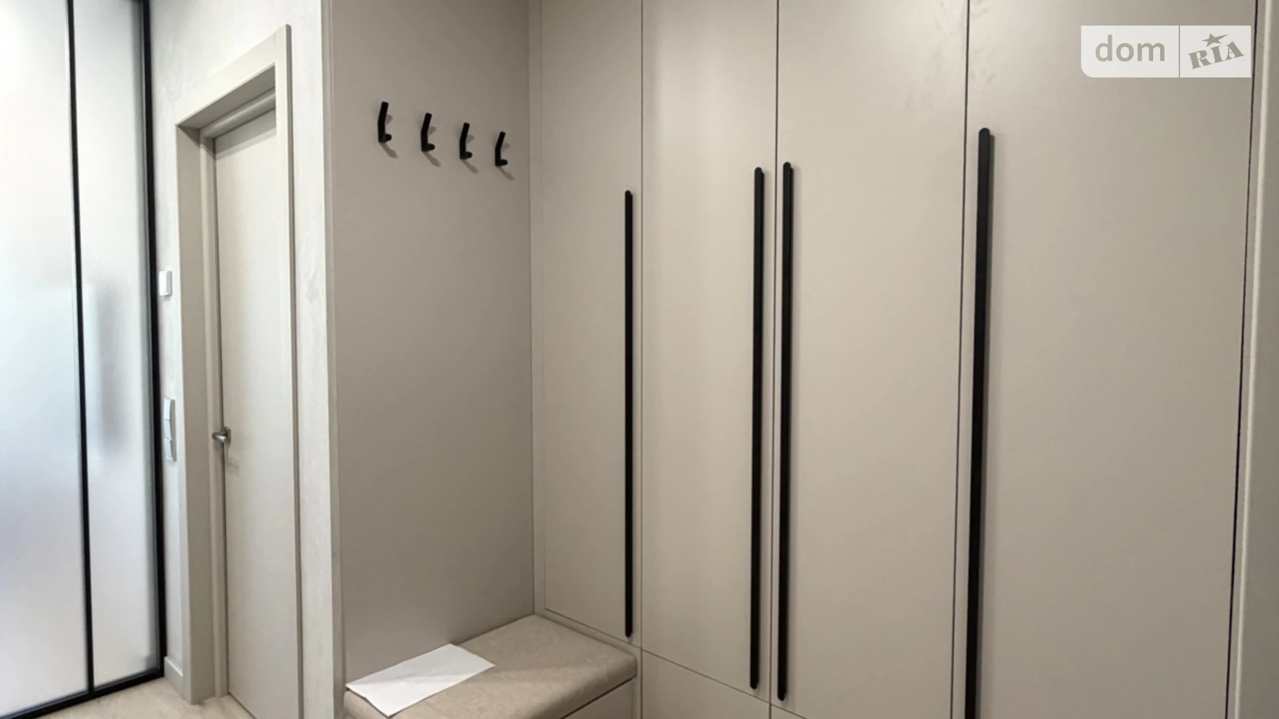 Продается 1-комнатная квартира 54 кв. м в Житомире, ул. Театральная, 21 - фото 2