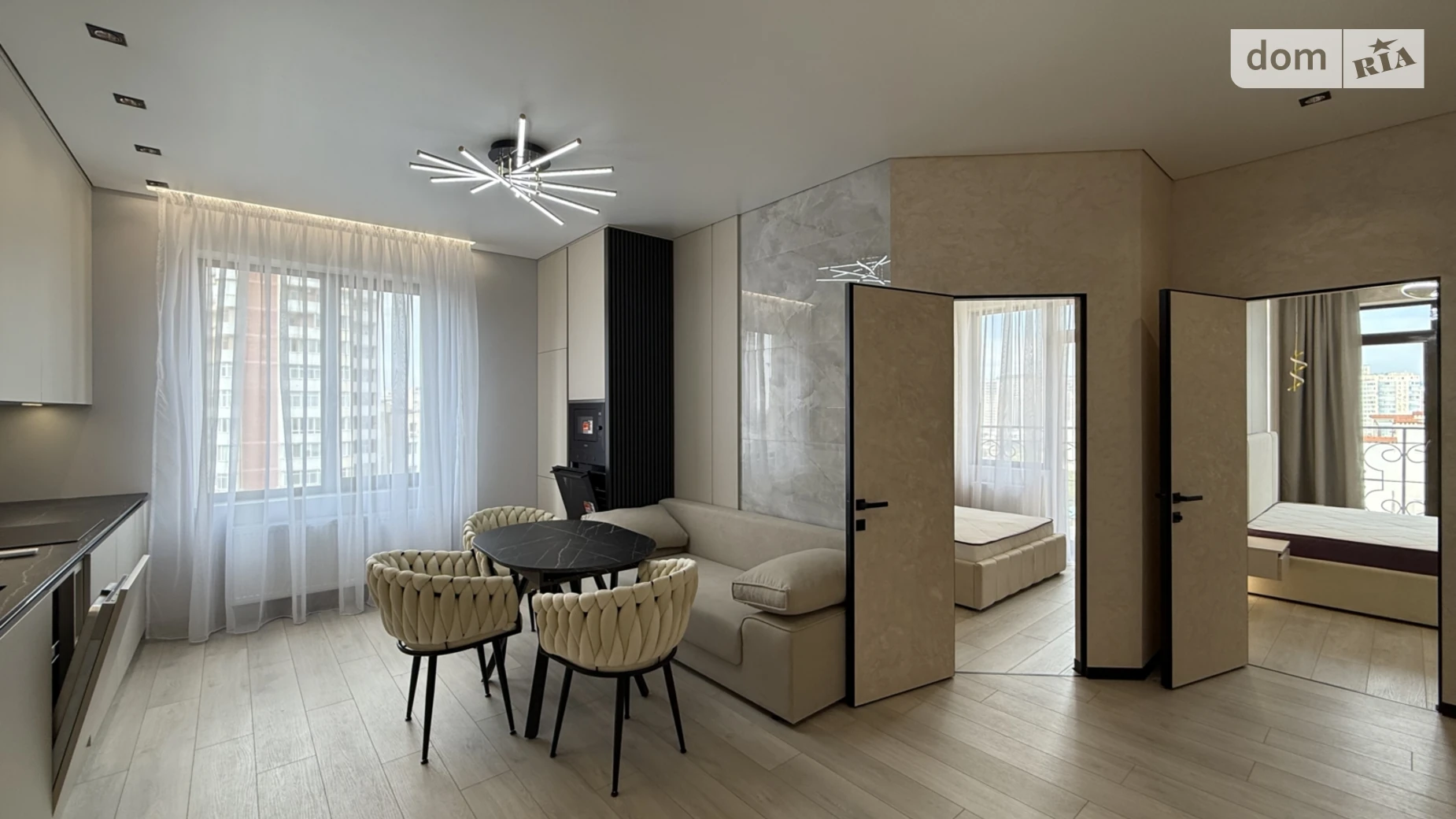 Продається 2-кімнатна квартира 65 кв. м у Одесі, вул. Педагогічна - фото 2