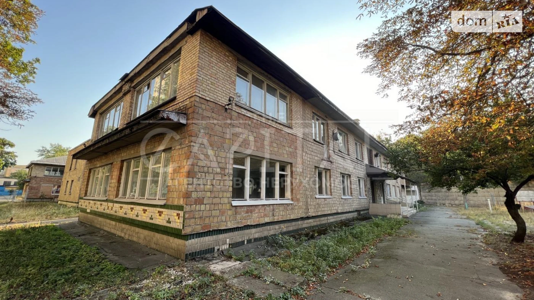 Продается помещения свободного назначения 2261 кв. м в 2-этажном здании, цена: 1600000 $ - фото 4
