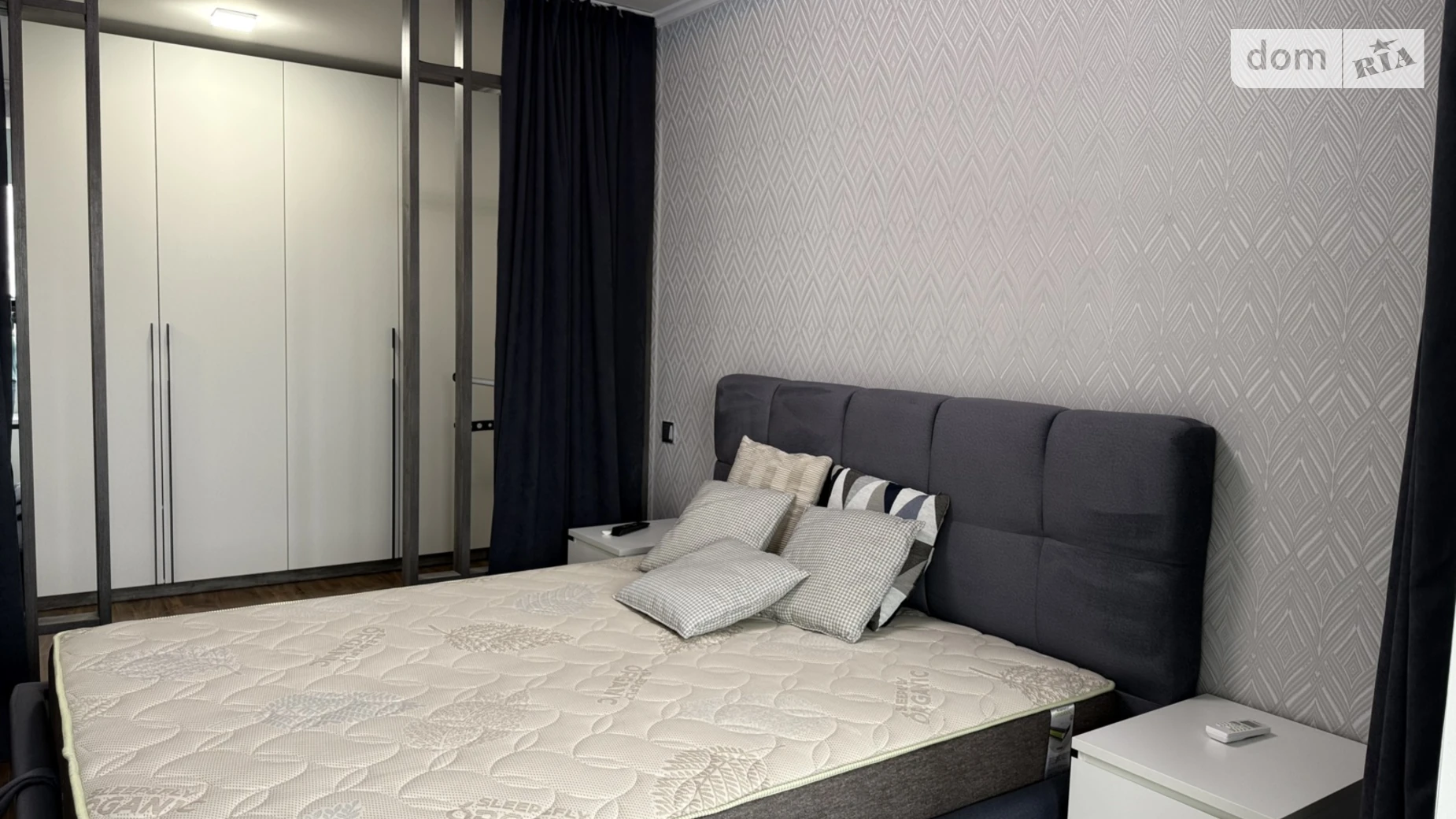 Продается 1-комнатная квартира 43.1 кв. м в Днепре, бул. Славы, 45К - фото 2