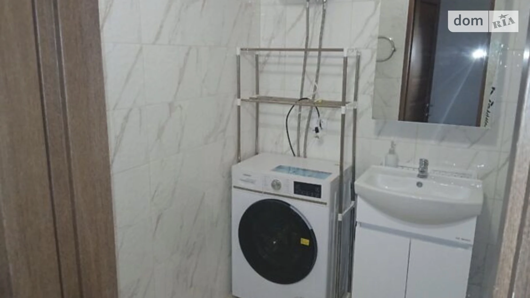 Сдается в аренду 3-комнатная квартира 93 кв. м в Киеве, ул. Братьев Зеровых, 14Б - фото 4