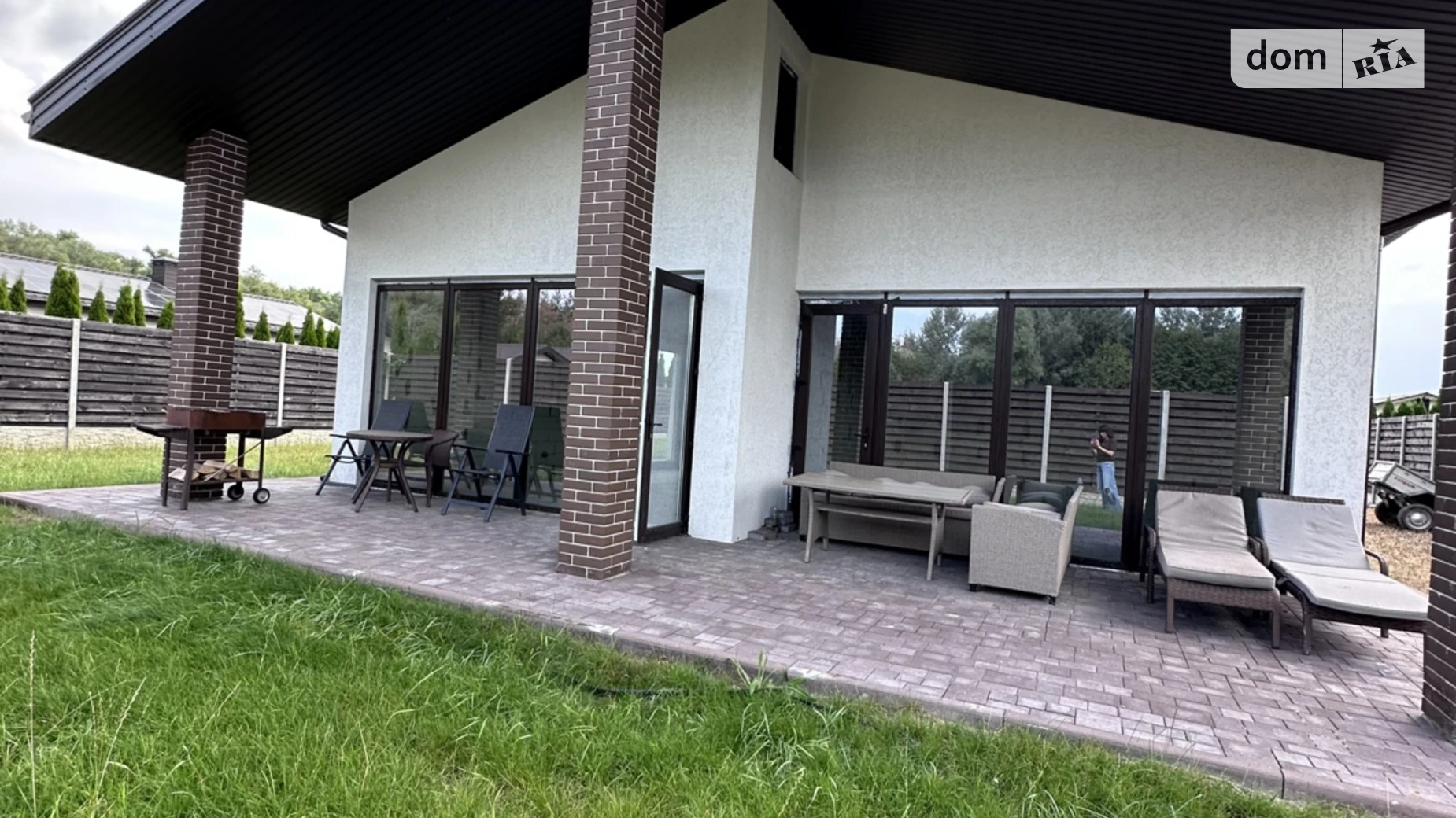 Продается одноэтажный дом 160 кв. м с камином, цена: 134900 $ - фото 2