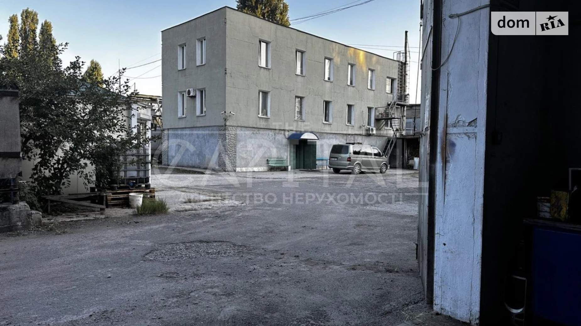 Продается помещения свободного назначения 1563 кв. м в 3-этажном здании, цена: 950000 $ - фото 2