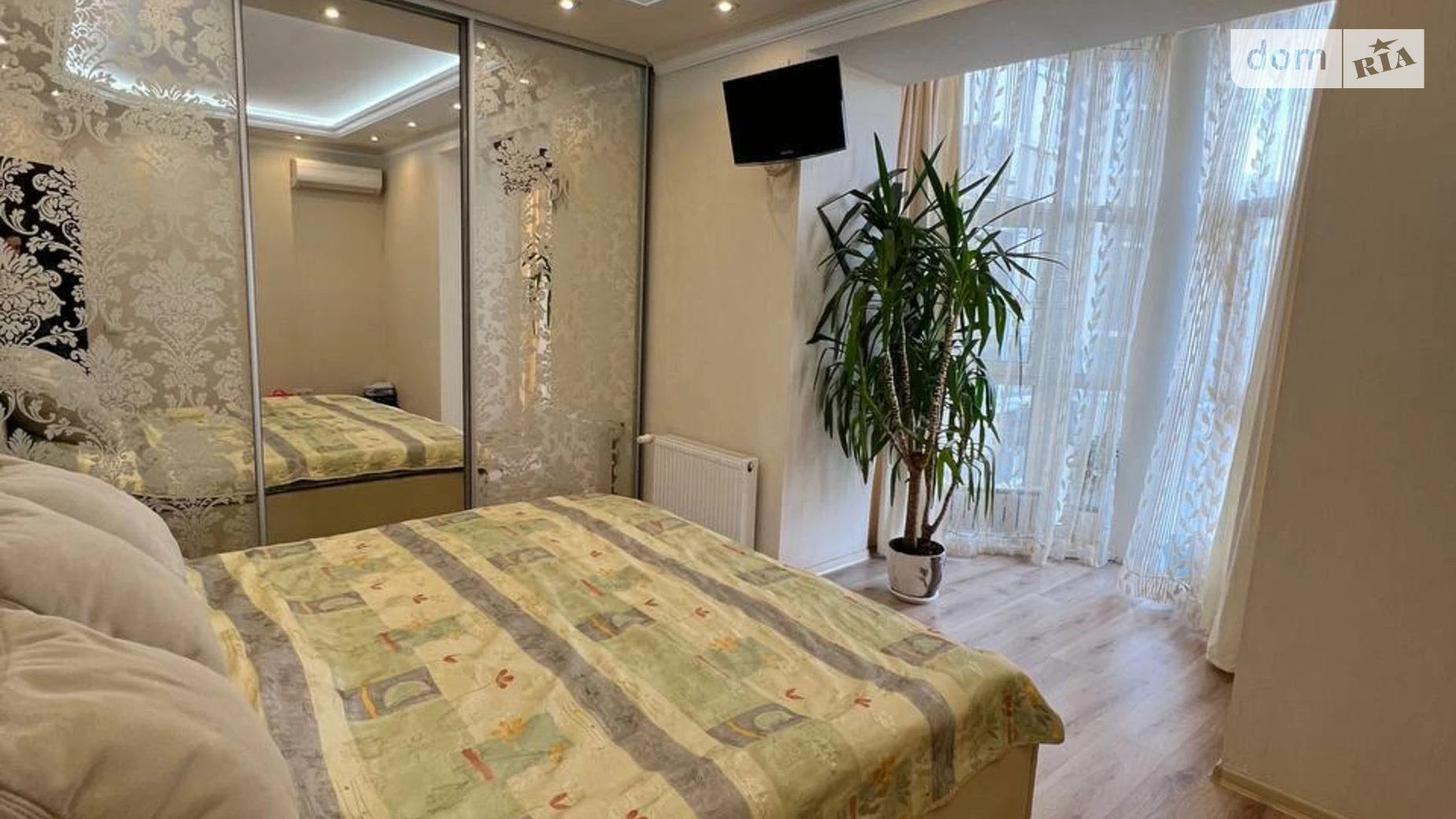 Продается 3-комнатная квартира 85 кв. м в Днепре, ул. Мандрыковская, 51М - фото 2