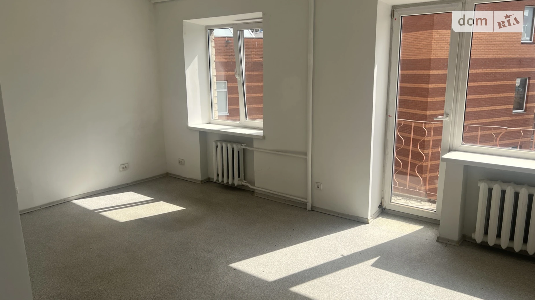 Сдается в аренду офис 22 кв. м в бизнес-центре, цена: 10000 грн - фото 3