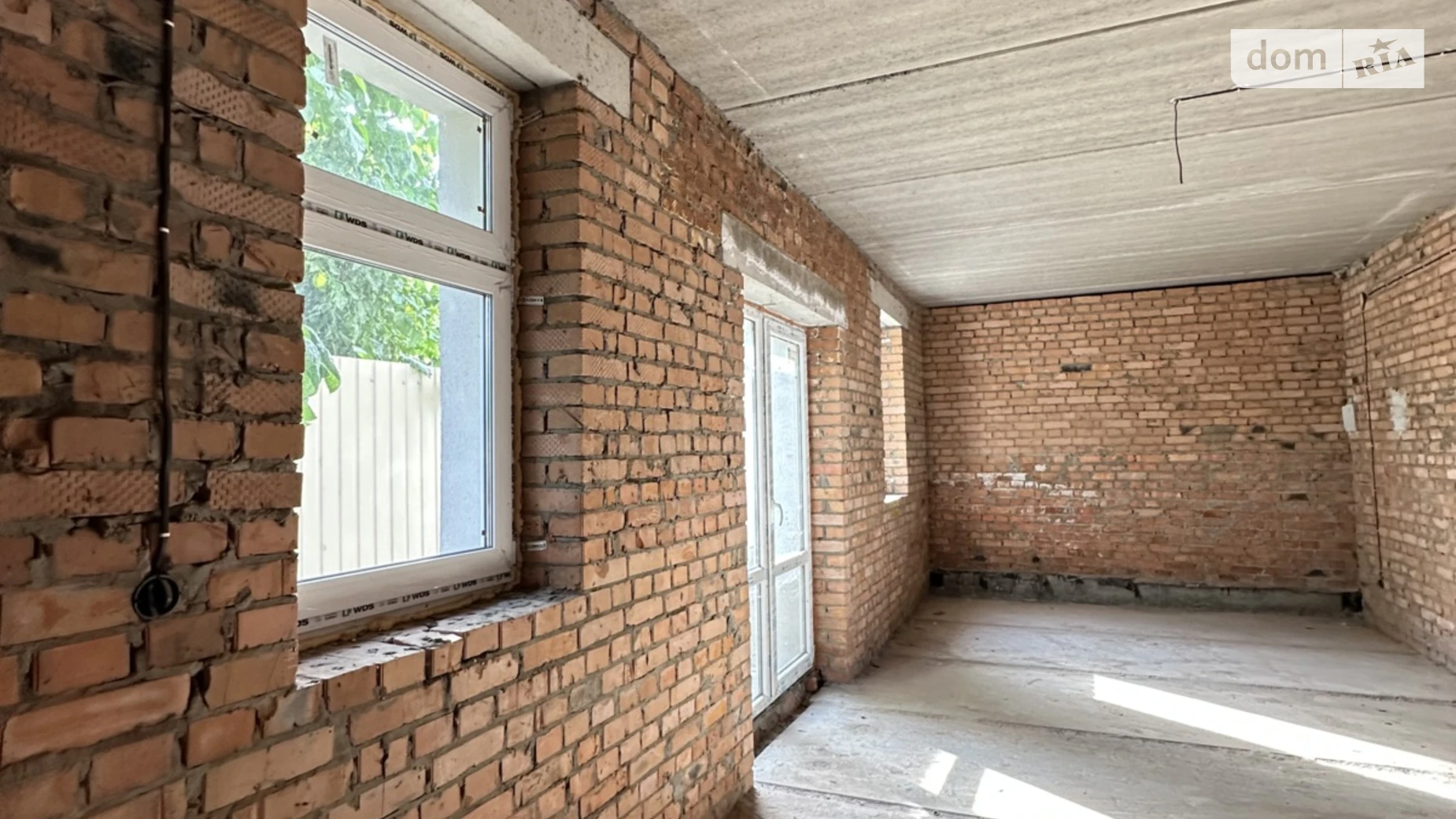 Продается 2-комнатная квартира 66 кв. м в Хмельницком, цена: 59400 $ - фото 2