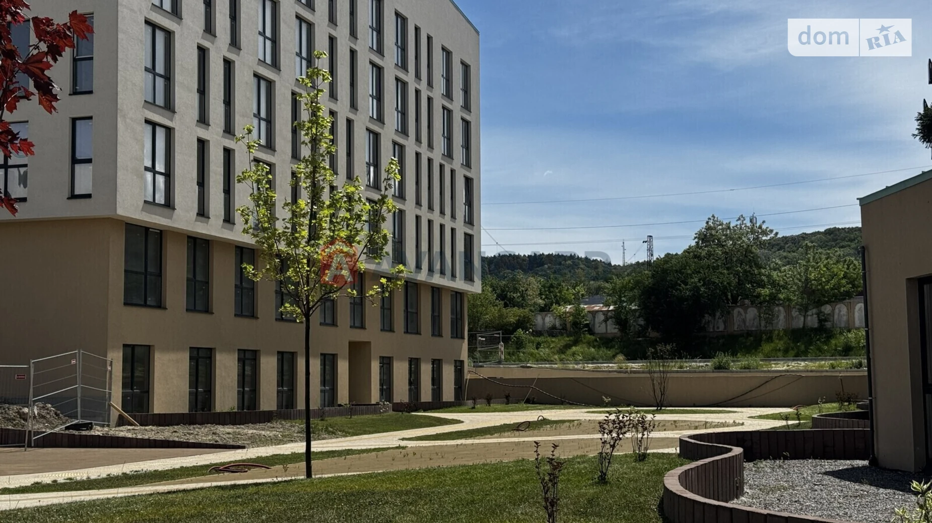 Продается 1-комнатная квартира 44.6 кв. м в Львове, ул. Новознесенская - фото 2