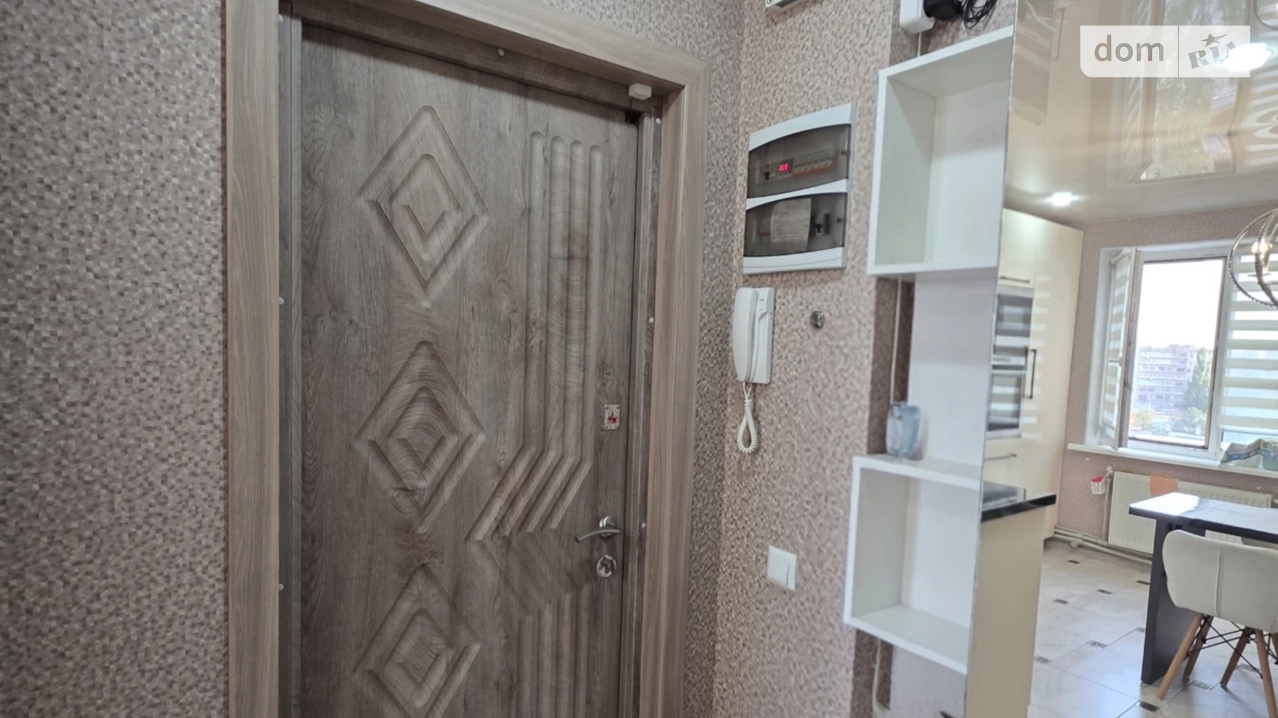 Продається 3-кімнатна квартира 69 кв. м у Кам'янському, бул. Будівельників, 4 - фото 4