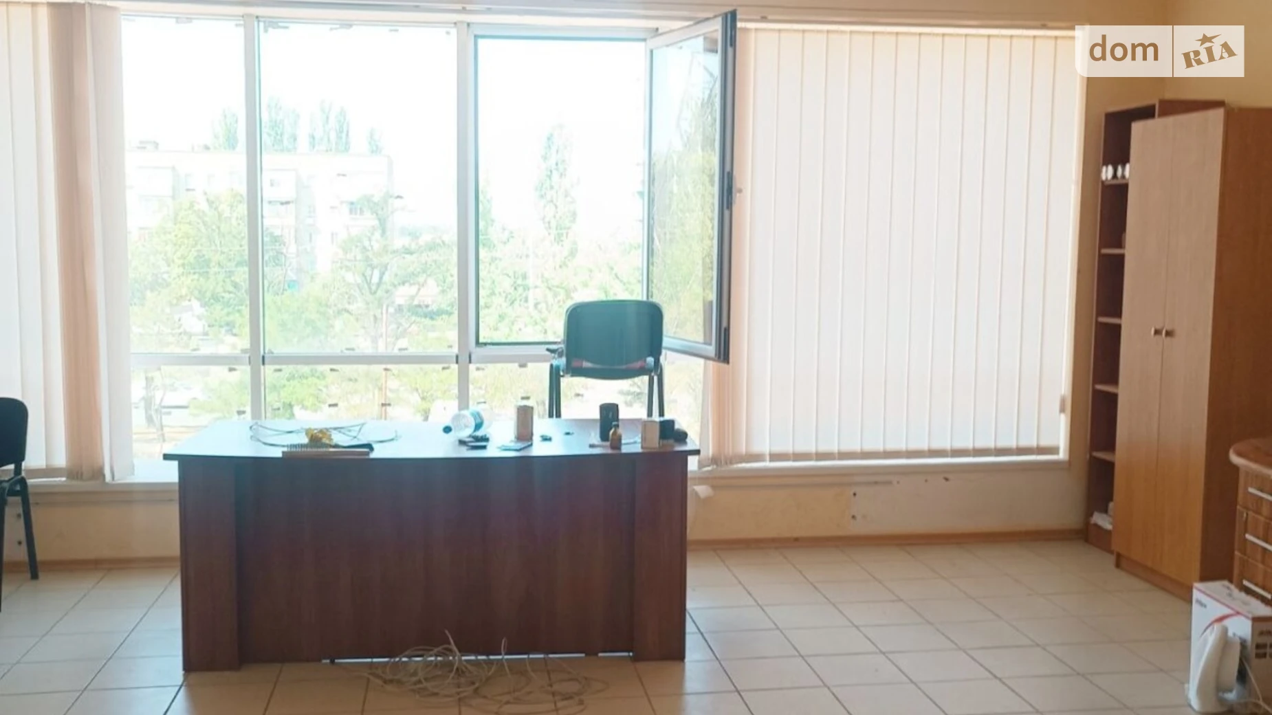 Сдается в аренду офис 184 кв. м в бизнес-центре, цена: 18400 грн - фото 4