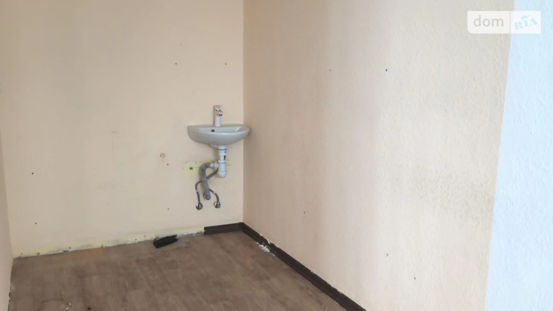 Продается офис 110 кв. м в бизнес-центре, цена: 93500 $ - фото 4
