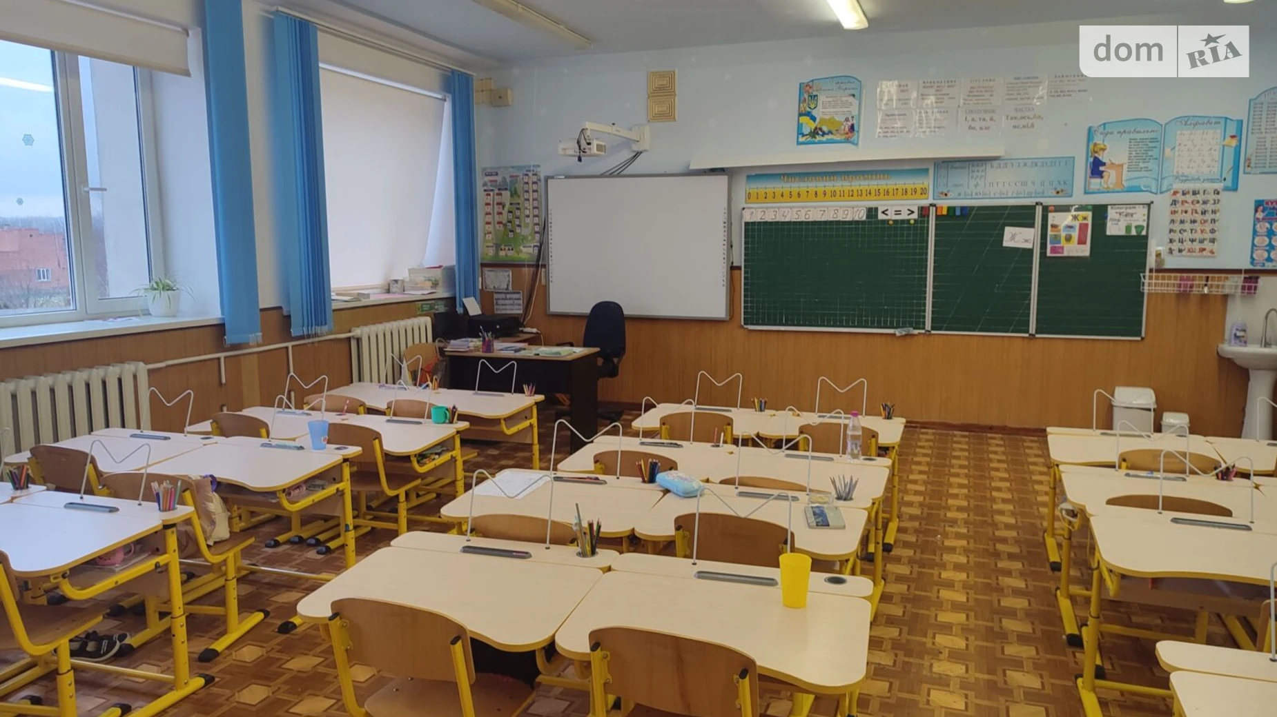 Сдается в аренду объект сферы услуг 208.2 кв. м в 2-этажном здании, цена: 129 грн - фото 2