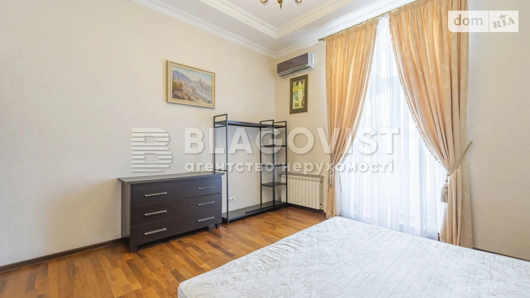 Продається 3-кімнатна квартира 126.8 кв. м у Києві, вул. Хрещатик - фото 2