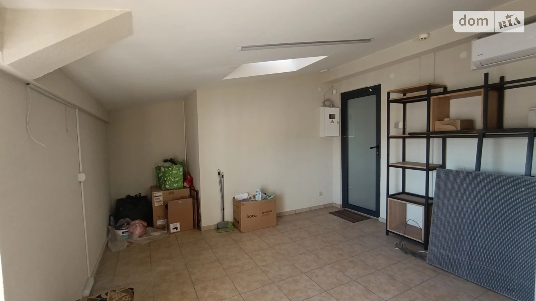 Продается офис 42 кв. м в бизнес-центре, цена: 63000 $ - фото 2