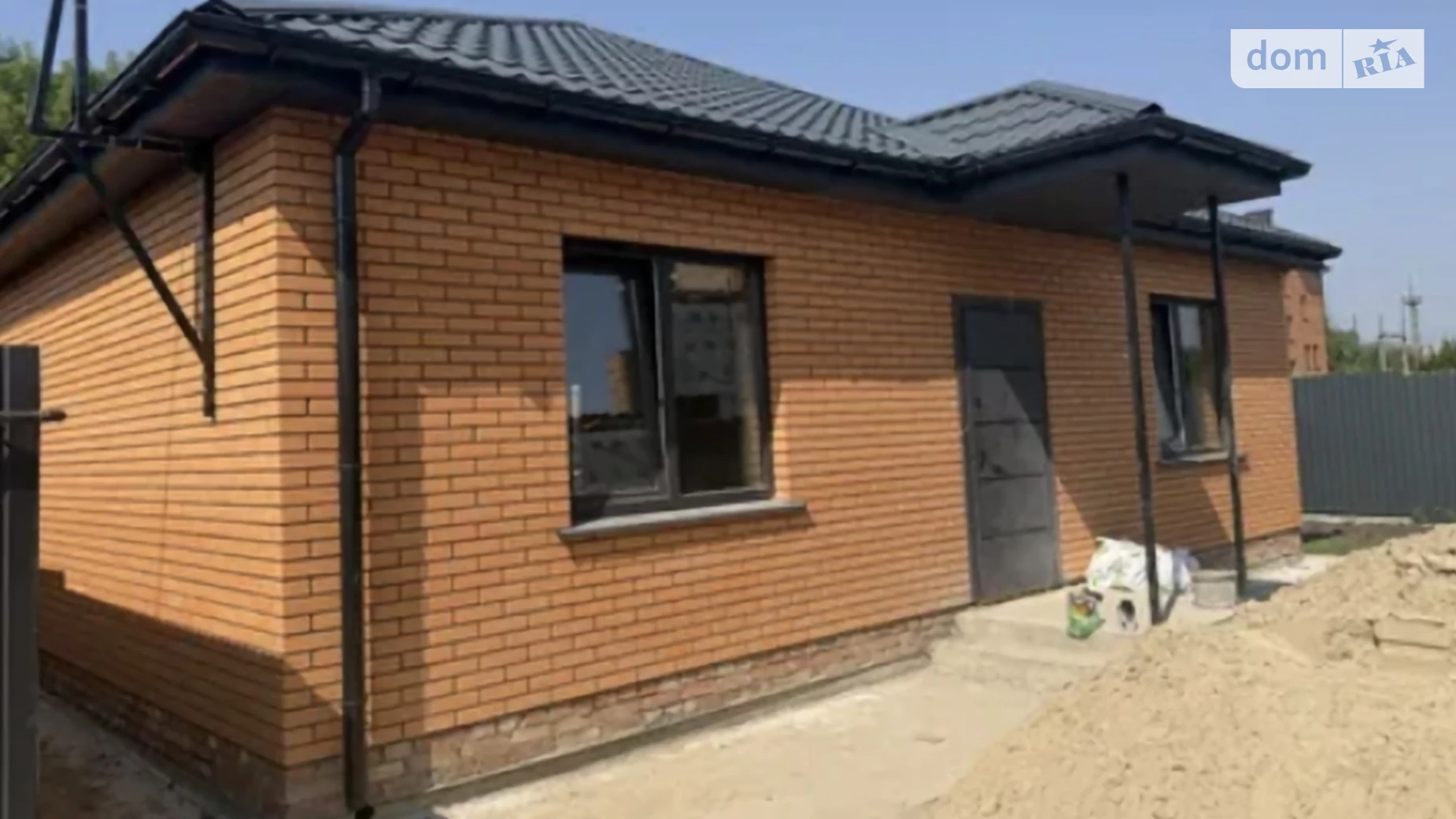 Продается одноэтажный дом 90 кв. м с садом, цена: 95000 $ - фото 2
