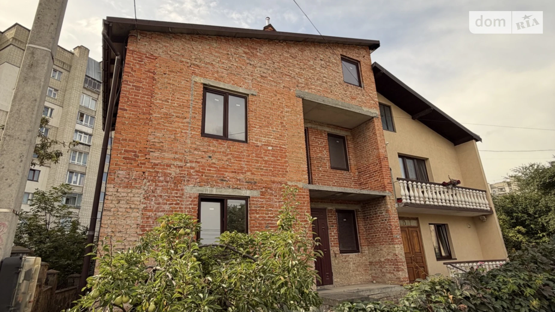 Продается часть дома 298.7 кв. м с баней/сауной, цена: 498000 € - фото 3