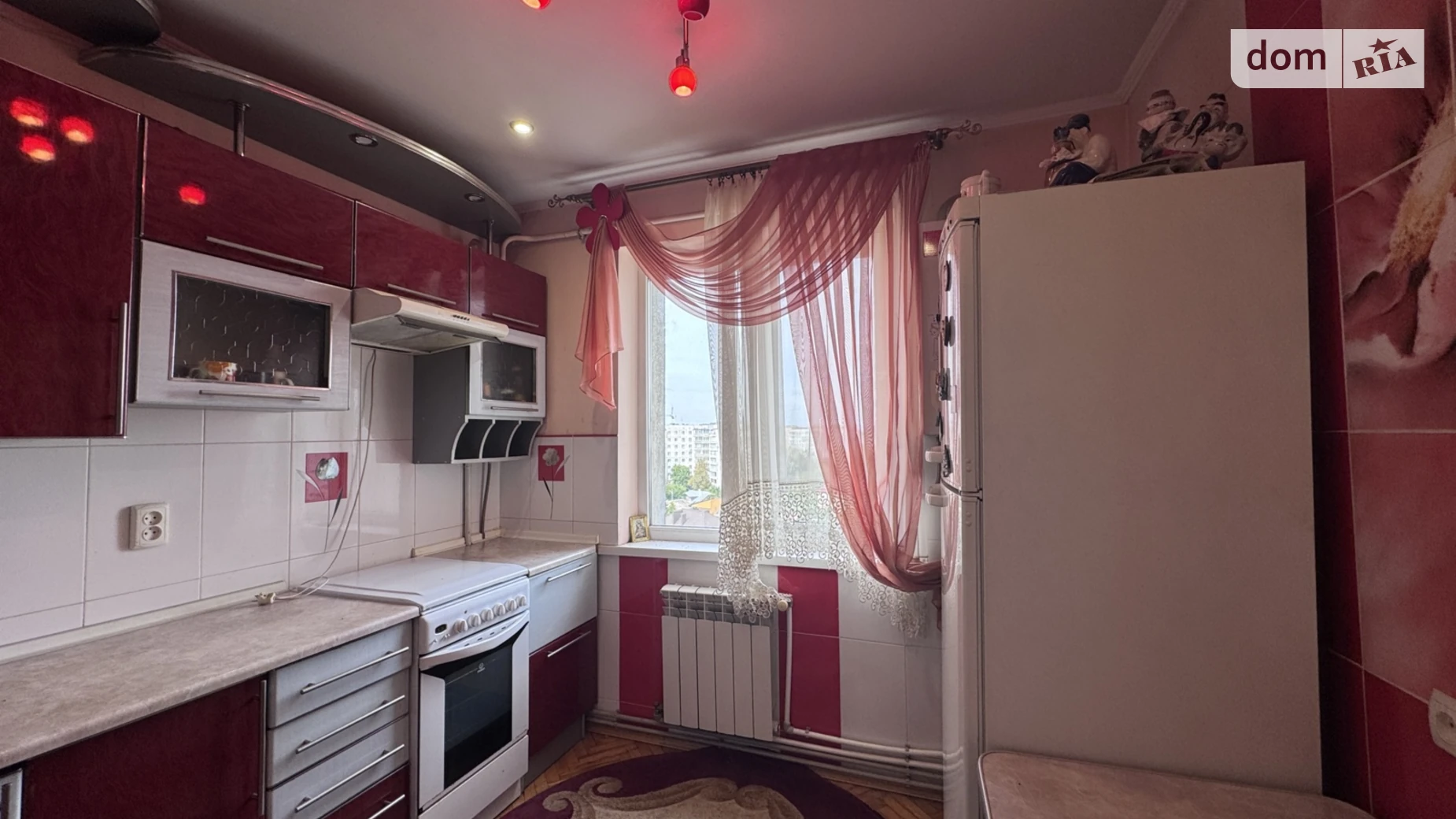Продается 3-комнатная квартира 62 кв. м в Ивано-Франковске, ул. Иоанна Павла II, 9 - фото 3