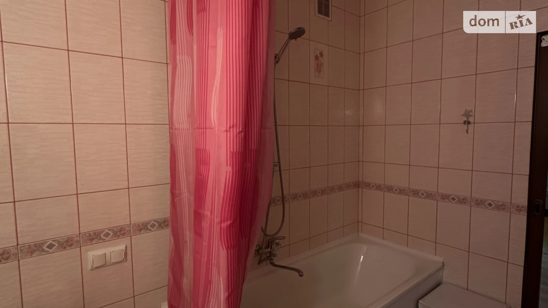 Продается 1-комнатная квартира 52 кв. м в Харькове, ул. Соборности Украины(Дружбы Народов), 228А - фото 4