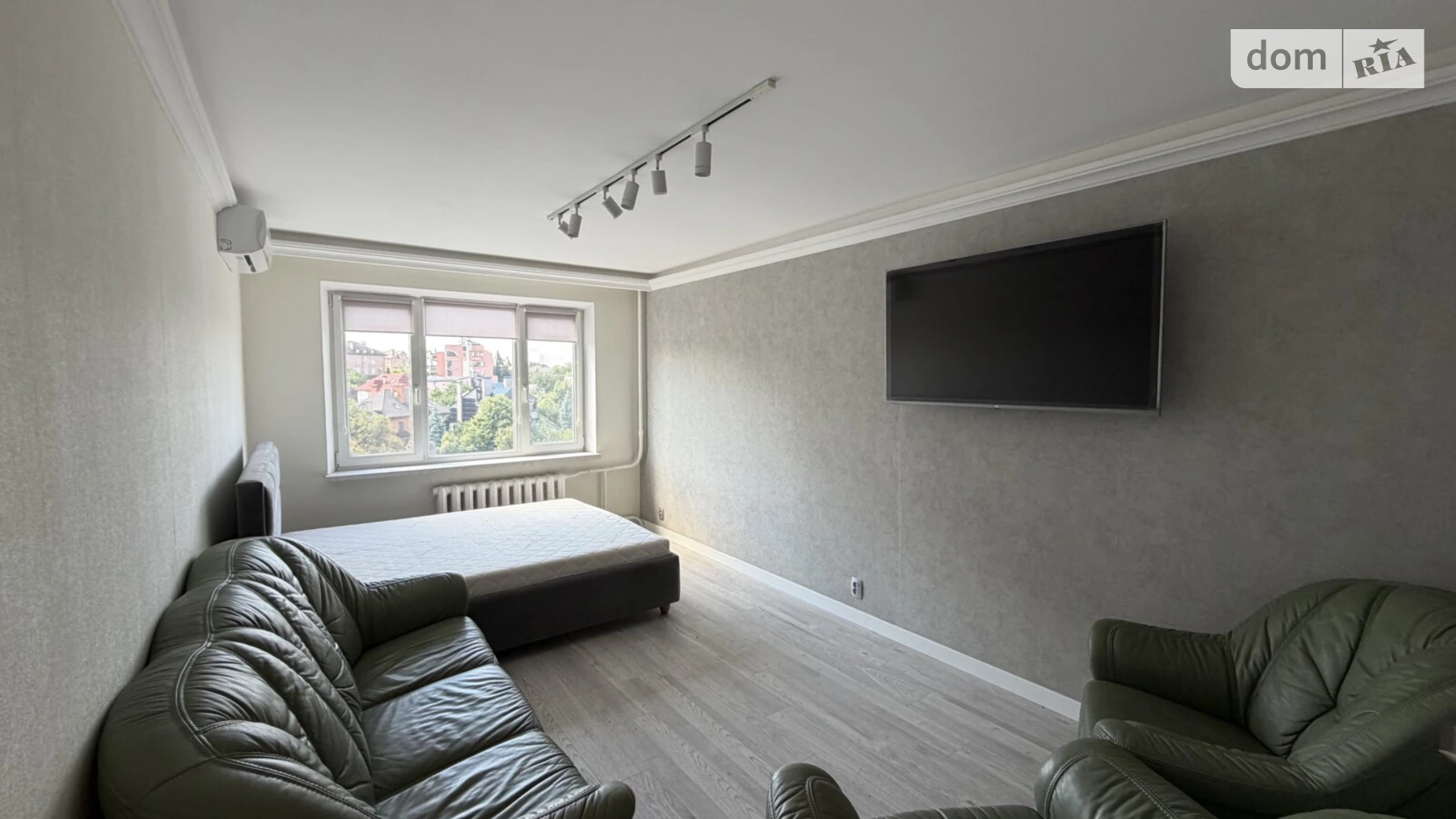 Продается 1-комнатная квартира 34 кв. м в Киеве, ул. Демеевская, 47 - фото 4