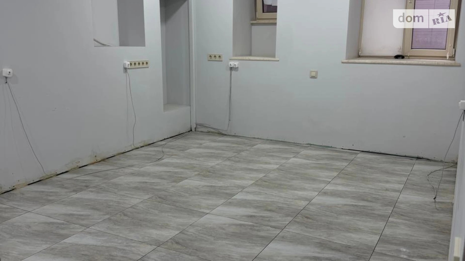 Продається приміщення вільного призначення 61.6 кв. м в 3-поверховій будівлі, цена: 72000 $ - фото 3