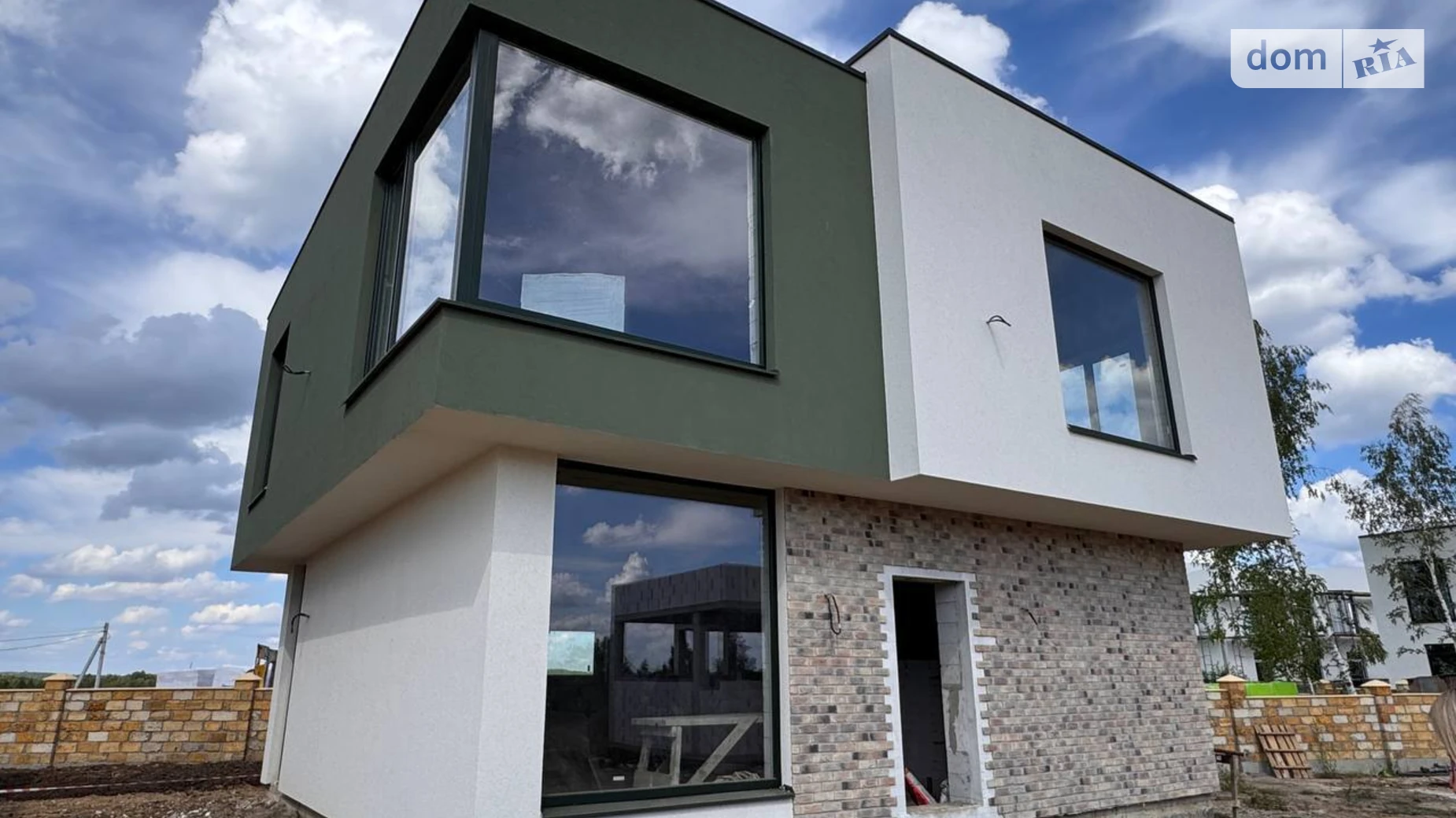 Продается дом на 2 этажа 136 кв. м с мансардой, цена: 950 $ - фото 2