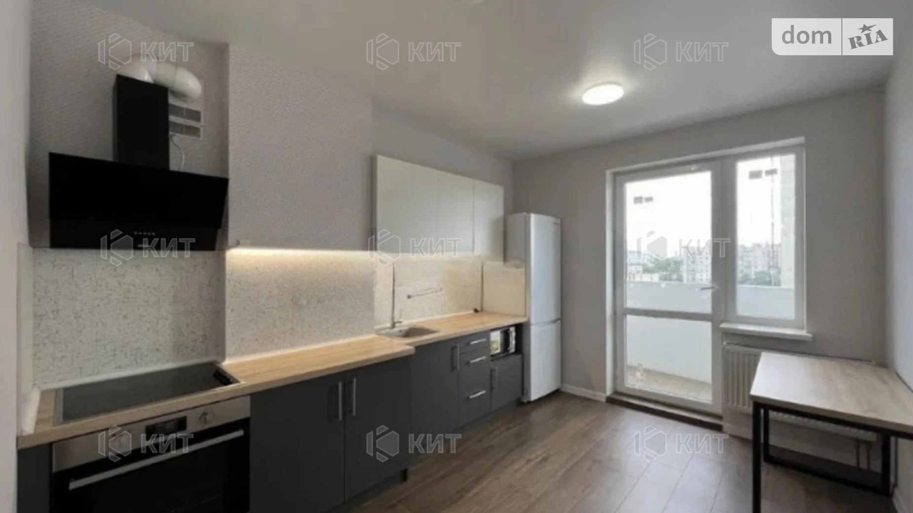 Продается 1-комнатная квартира 45 кв. м в Харькове, ул. Качановская, 17 - фото 2