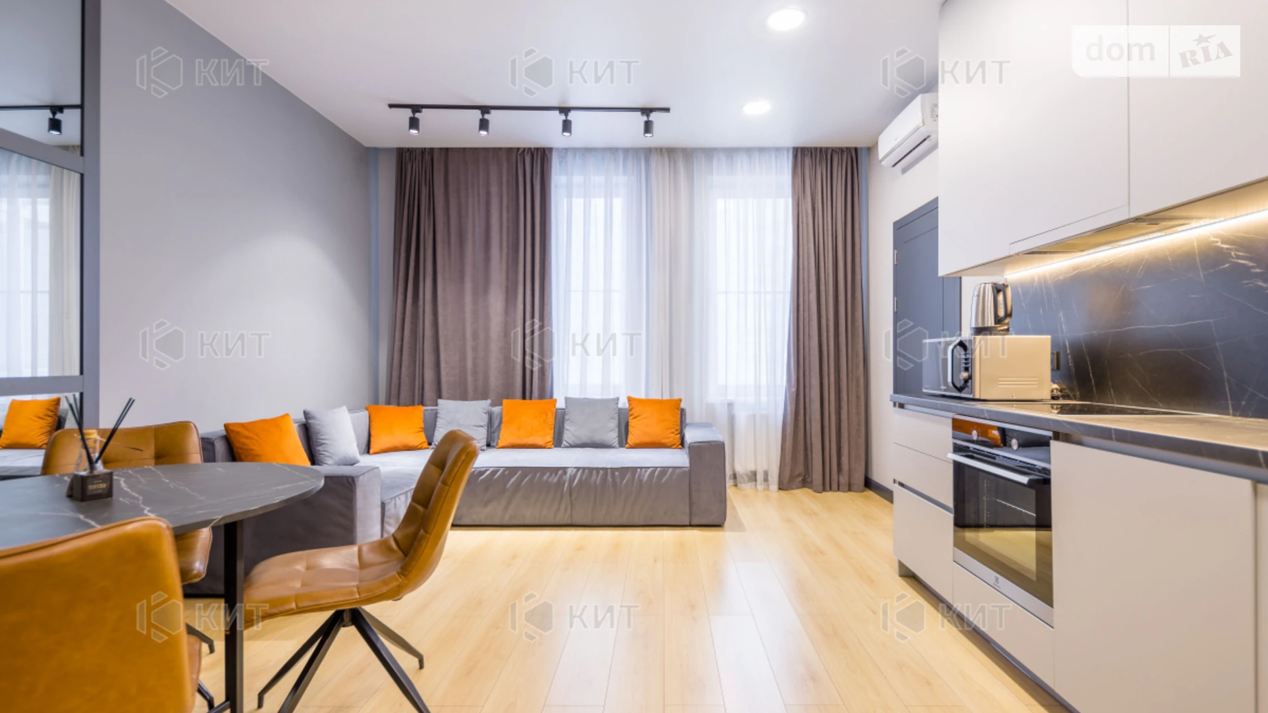 Продается 1-комнатная квартира 55 кв. м в Харькове, ул. Клочковская, 117 - фото 2
