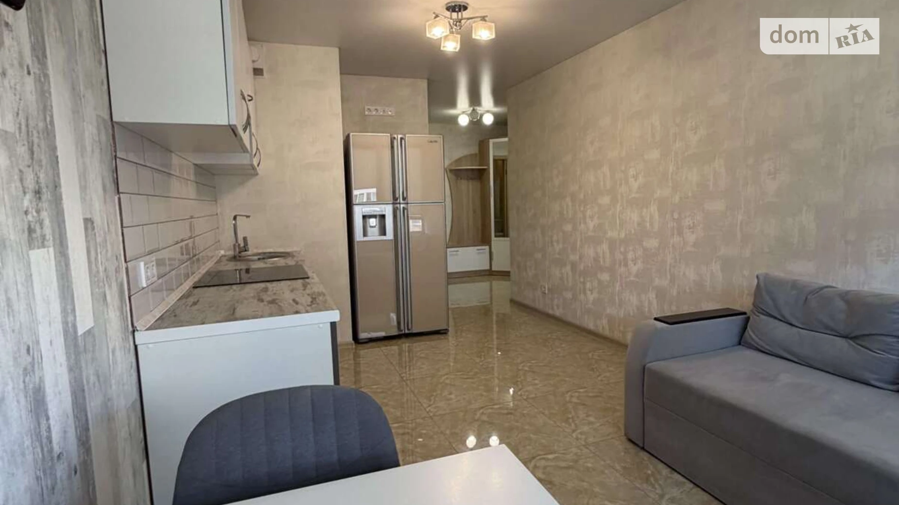 Продается 1-комнатная квартира 43 кв. м в Киеве, ул. Соломии Крушельницкой, 15А - фото 2