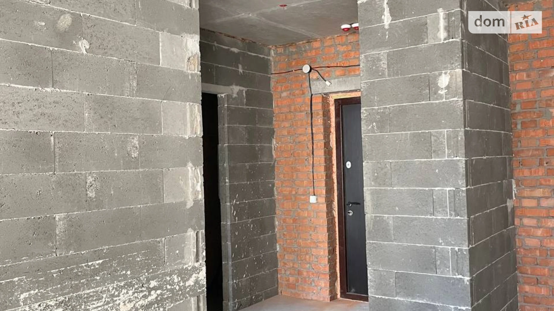 Продається 1-кімнатна квартира 46 кв. м у Києві, вул. Родини Крістерів, 14 - фото 2