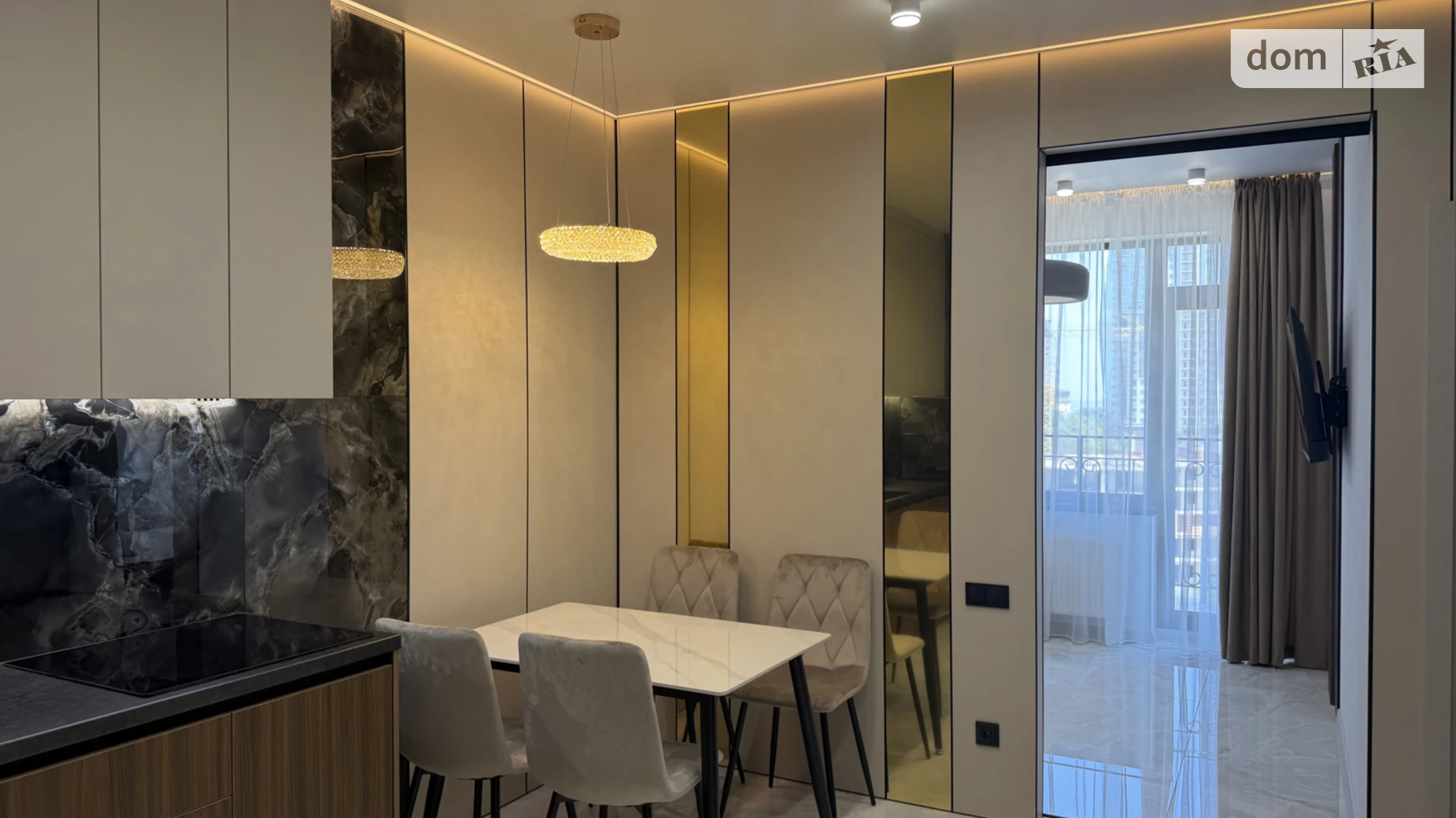 Продається 2-кімнатна квартира 43.5 кв. м у Одесі, вул. Генуезька, 1/1 - фото 2