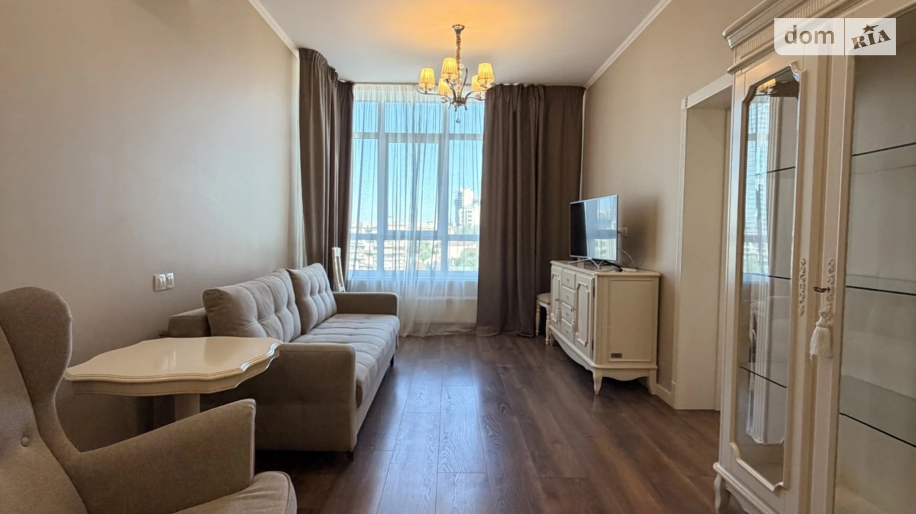 Продается 2-комнатная квартира 70.2 кв. м в Киеве, ул. Маккейна Джона, 7 - фото 3