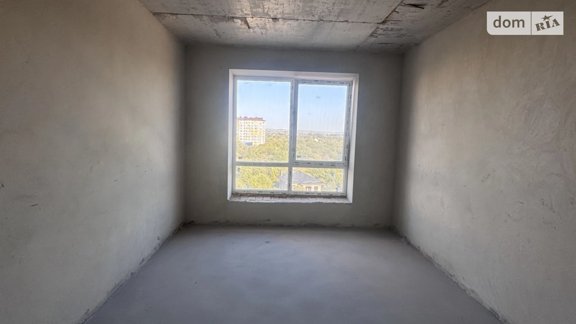 Продается 1-комнатная квартира 37 кв. м в Ивано-Франковске, ул. Ивасюка, 19 - фото 2
