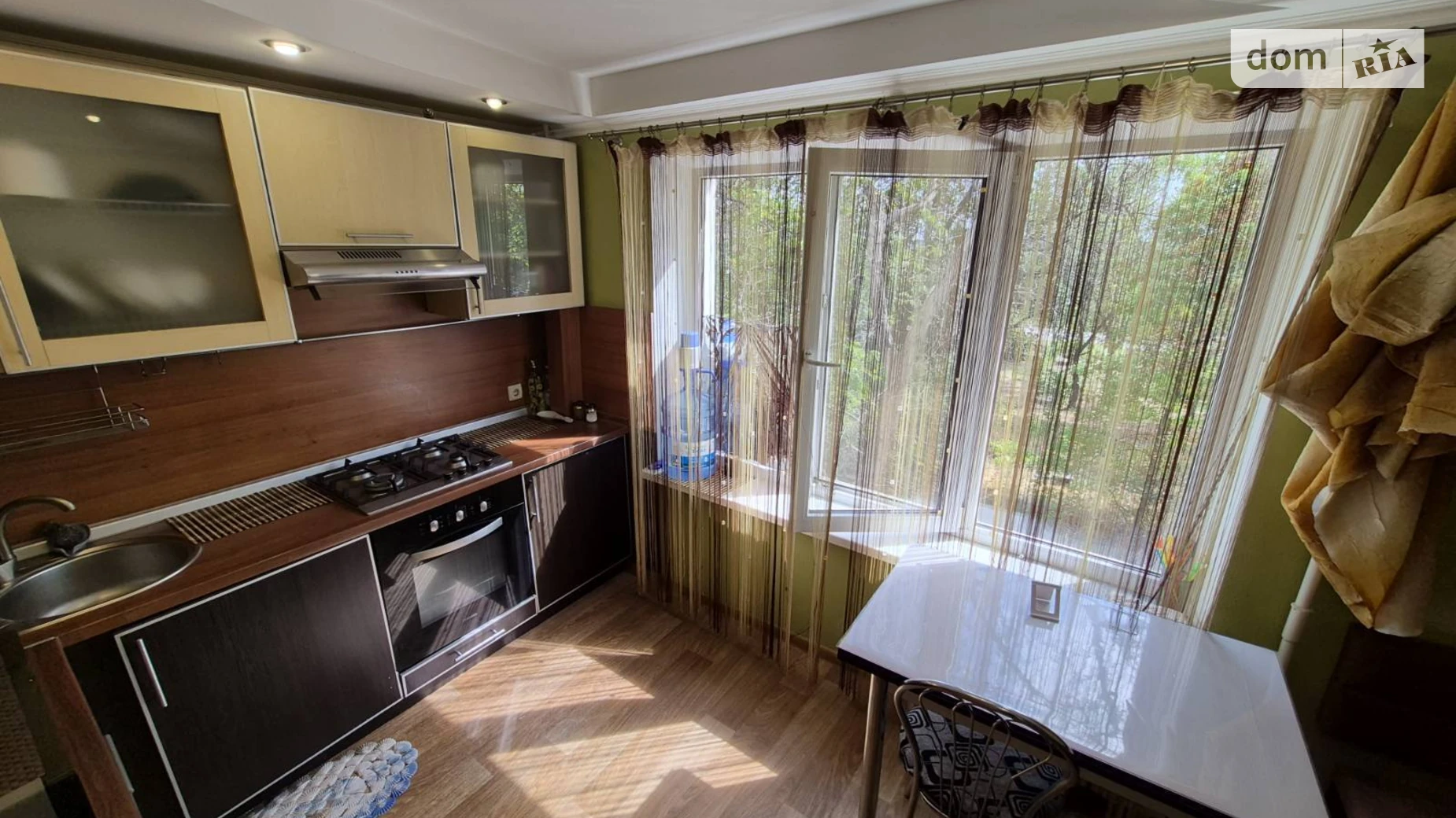 2-комнатная квартира 51 кв. м в Запорожье, ул. Василия Сергиенко - фото 3