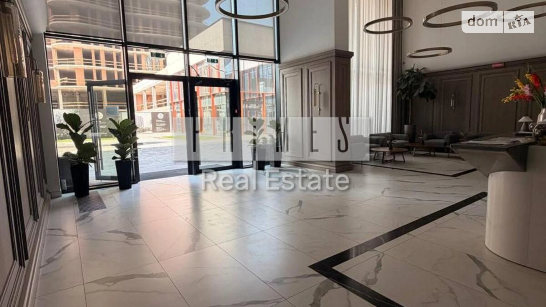Продается 1-комнатная квартира 47 кв. м в, цена: 105000 $ - фото 2