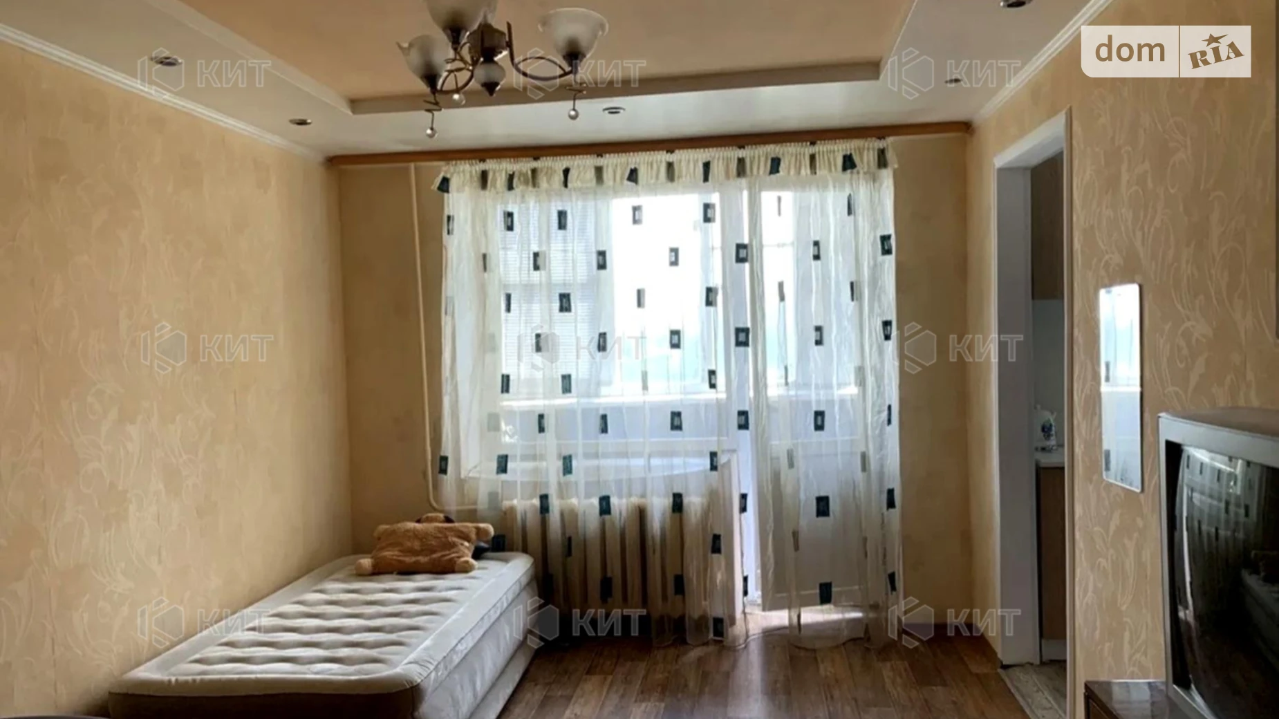 Продается 1-комнатная квартира 37 кв. м в Харькове, ул. Павла Тычины(Валдайская), 32/2 - фото 3