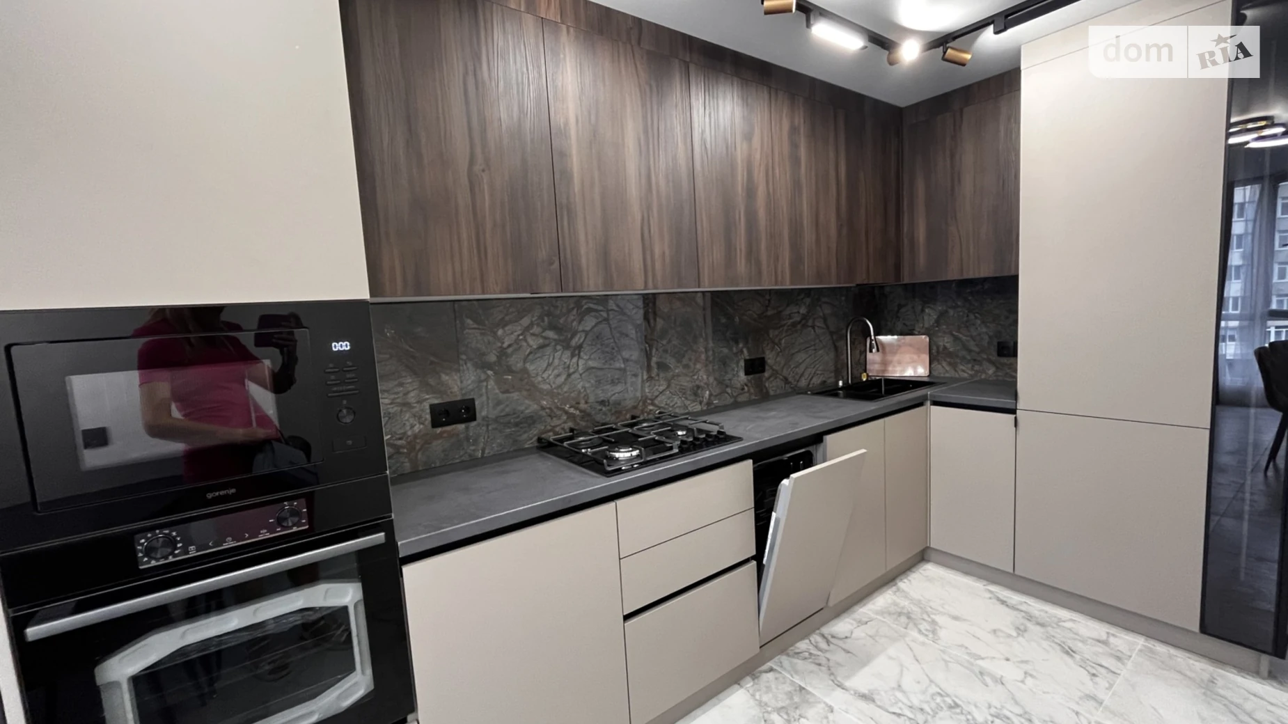 3-комнатная квартира 88 кв. м в Тернополе, ул. Киевская, 9Д - фото 4