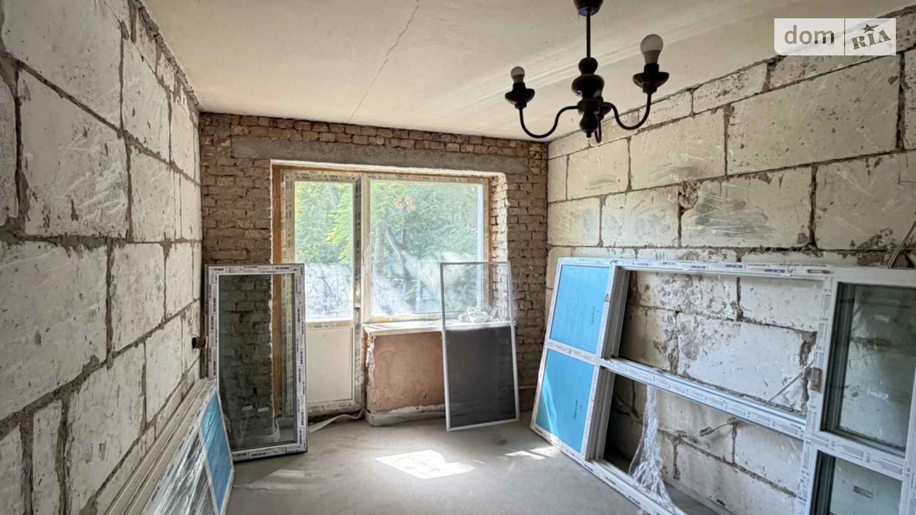 Продається 2-кімнатна квартира 45 кв. м у Одесі, вул. Середньофонтанська, 40 - фото 2