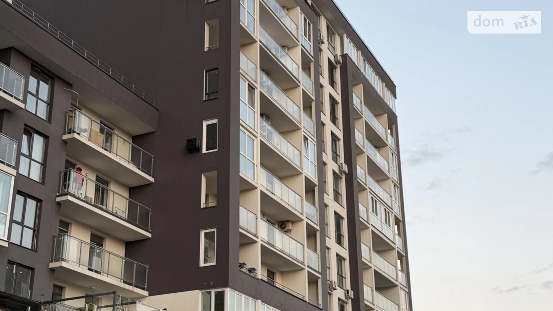 Продается 2-комнатная квартира 72 кв. м в Львове, цена: 120000 $ - фото 2